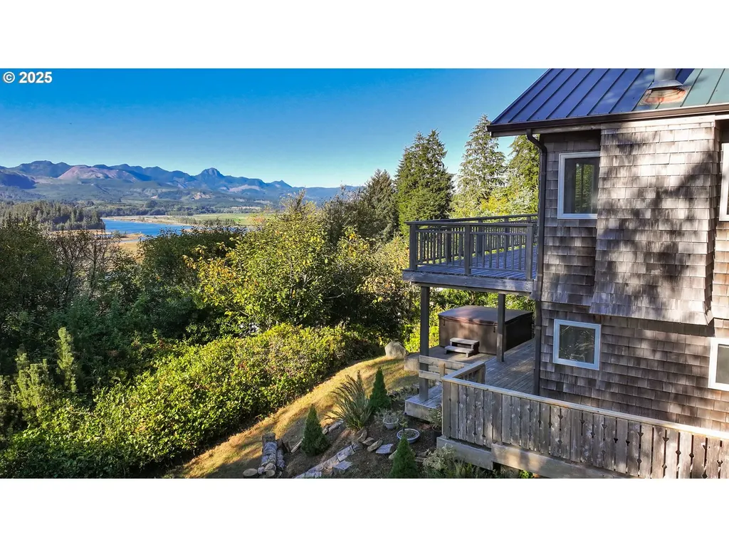 333 Vosburg Street Wheeler OR 97147