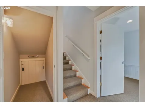 333 Vosburg Street Wheeler OR 97147