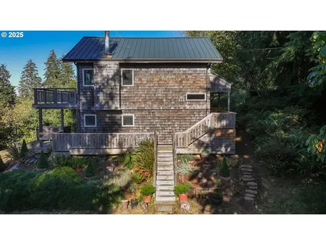 333 Vosburg Street Wheeler OR 97147