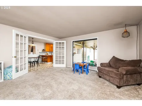 4485 Avalon Street Eugene OR 97402