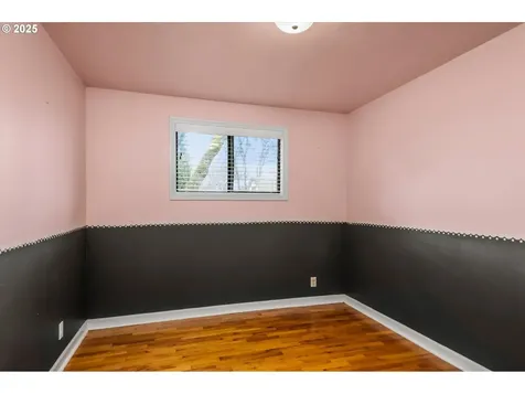 4485 Avalon Street Eugene OR 97402