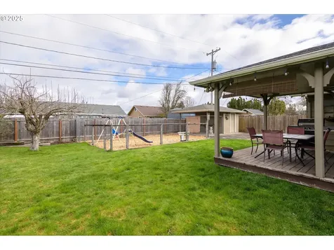 4485 Avalon Street Eugene OR 97402