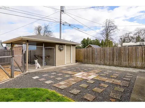 4485 Avalon Street Eugene OR 97402