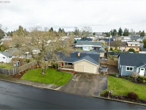 4485 Avalon Street Eugene OR 97402
