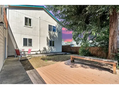 6404 N Omaha Avenue Portland OR 97217