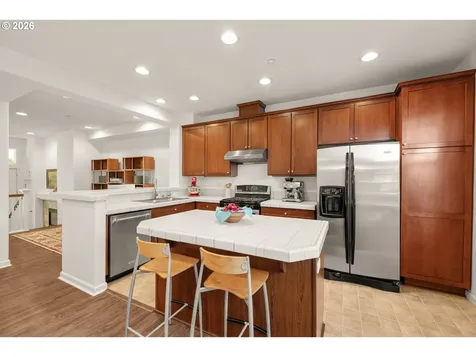 8818 SE 11th Avenue Portland OR 97202