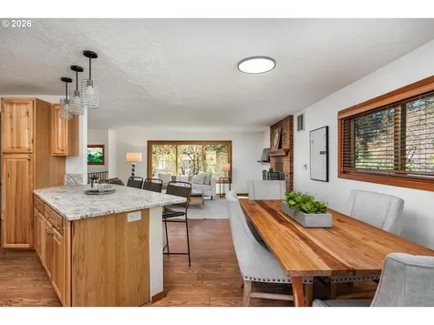 8501 SW Iroquois Drive Tualatin OR 97062