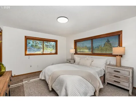 8501 SW Iroquois Drive Tualatin OR 97062