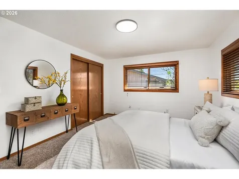 8501 SW Iroquois Drive Tualatin OR 97062
