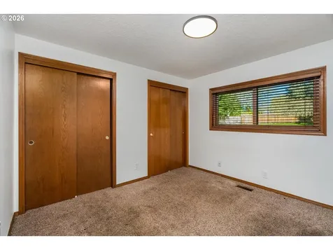 8501 SW Iroquois Drive Tualatin OR 97062