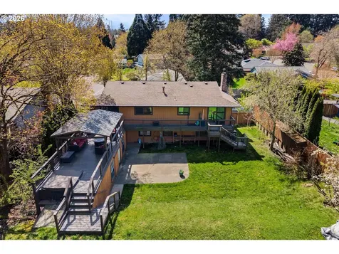 8501 SW Iroquois Drive Tualatin OR 97062