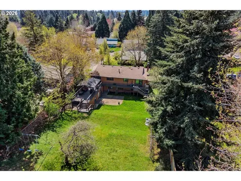 8501 SW Iroquois Drive Tualatin OR 97062