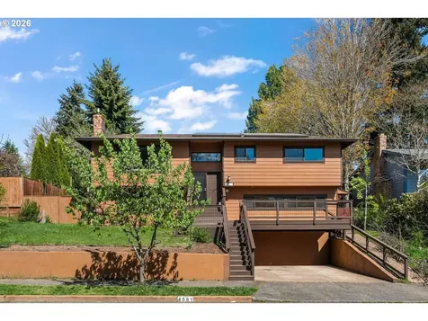 8501 SW Iroquois Drive Tualatin OR 97062