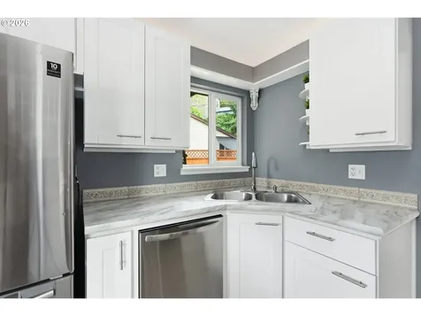 1408 E 15th Street The Dalles OR 97058