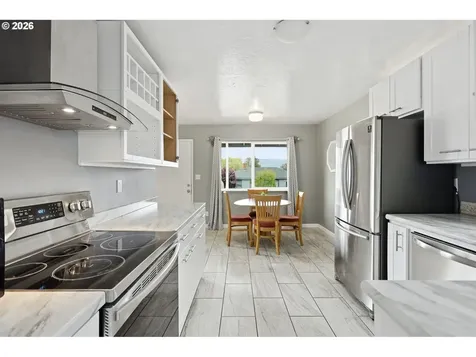 1408 E 15th Street The Dalles OR 97058
