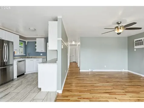 1408 E 15th Street The Dalles OR 97058