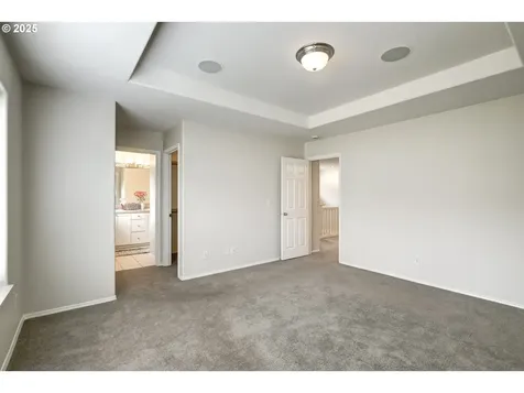 555 NE Caden Avenue Hillsboro OR 97124