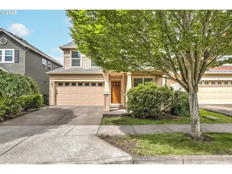 555 NE Caden Avenue Hillsboro OR 97124