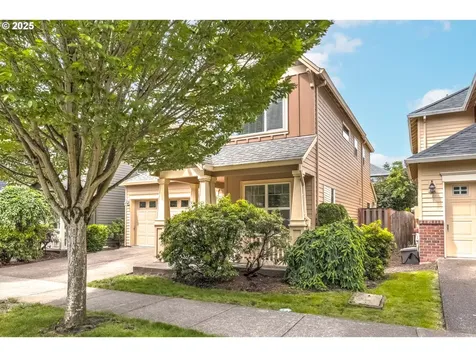 555 NE Caden Avenue Hillsboro OR 97124