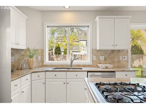 5449 NW Preakness Terrace Portland OR 97229