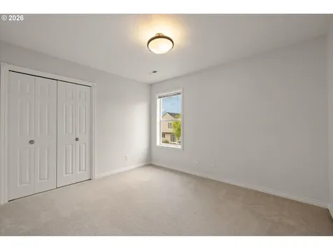 5449 NW Preakness Terrace Portland OR 97229