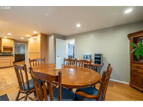 2370 Fir Street North Bend OR 97459