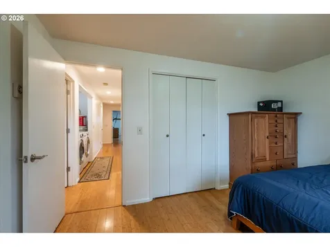 2370 Fir Street North Bend OR 97459