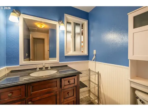 2370 Fir Street North Bend OR 97459