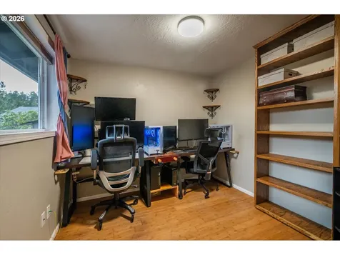 2370 Fir Street North Bend OR 97459