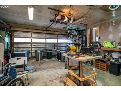 2370 Fir Street North Bend OR 97459