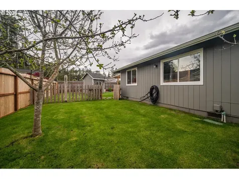 2370 Fir Street North Bend OR 97459