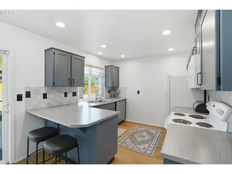 406 E Valley Street Yacolt WA 98675