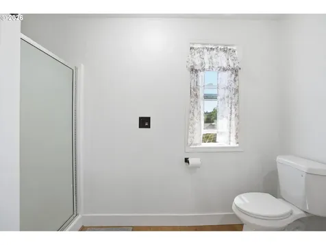 406 E Valley Street Yacolt WA 98675