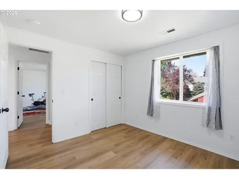 406 E Valley Street Yacolt WA 98675