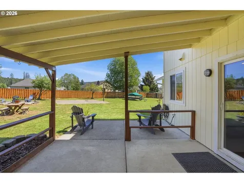 406 E Valley Street Yacolt WA 98675