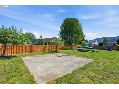 406 E Valley Street Yacolt WA 98675