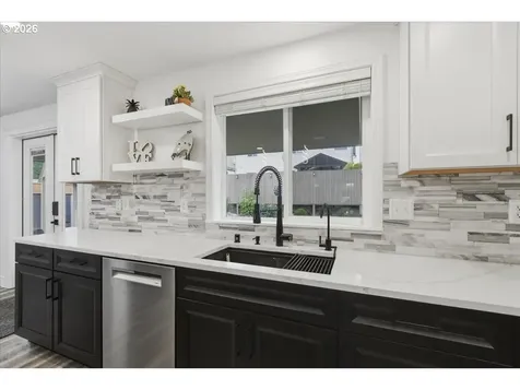 2000 N 5th Way Ridgefield WA 98642
