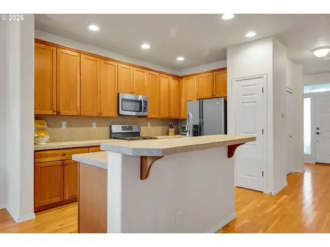 3703 E Bur Oak Court Newberg OR 97132