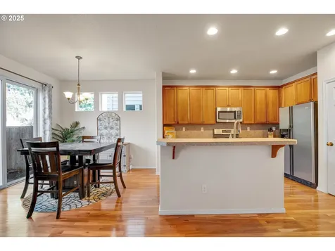 3703 E Bur Oak Court Newberg OR 97132