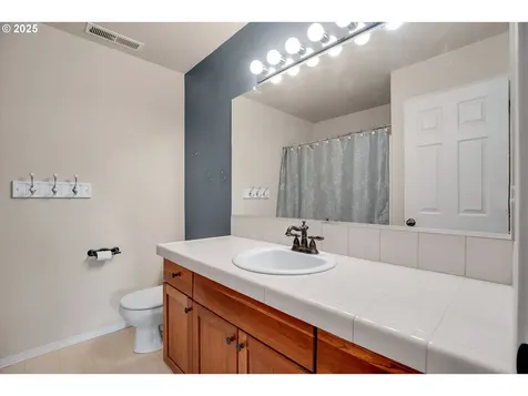 3703 E Bur Oak Court Newberg OR 97132