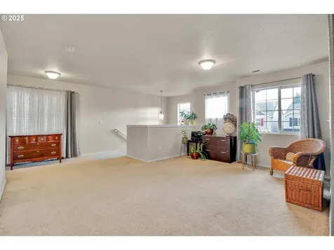 3703 E Bur Oak Court Newberg OR 97132
