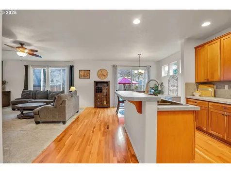 3703 E Bur Oak Court Newberg OR 97132