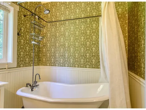75401 Clatskanie Valley Drive Clatskanie OR 97016