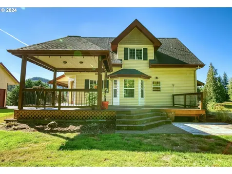 75401 Clatskanie Valley Drive Clatskanie OR 97016
