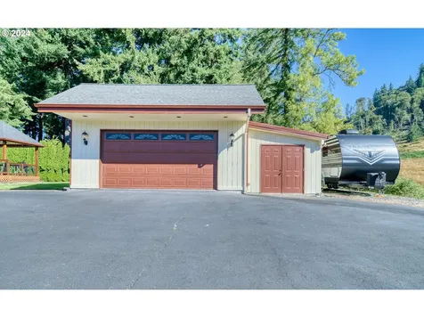 75401 Clatskanie Valley Drive Clatskanie OR 97016