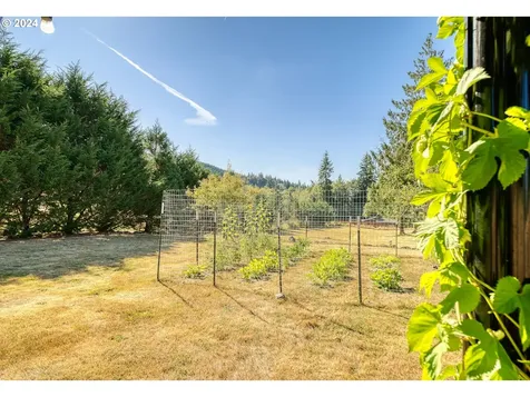 75401 Clatskanie Valley Drive Clatskanie OR 97016