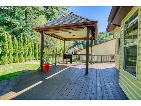 75401 Clatskanie Valley Drive Clatskanie OR 97016