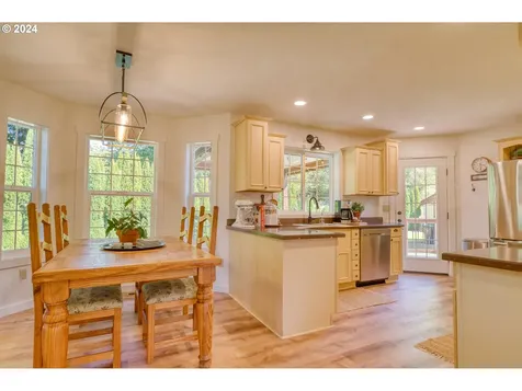 75401 Clatskanie Valley Drive Clatskanie OR 97016