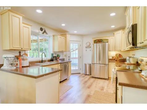 75401 Clatskanie Valley Drive Clatskanie OR 97016