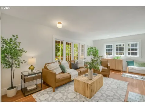 2656 SW Gerald Avenue Portland OR 97201